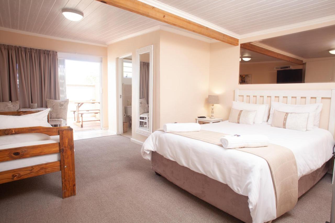 Masada Guest House B&B Langebaan Extérieur photo
