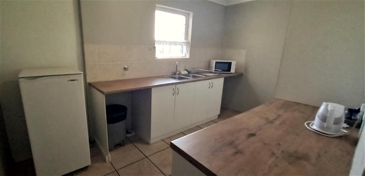 Masada Guest House B&B Langebaan Extérieur photo