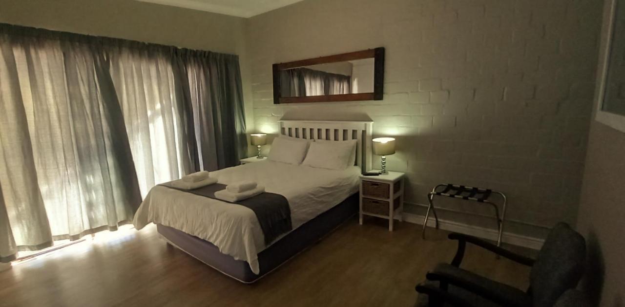 Masada Guest House B&B Langebaan Extérieur photo