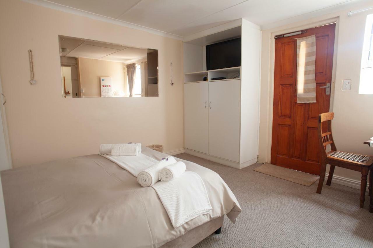 Masada Guest House B&B Langebaan Extérieur photo