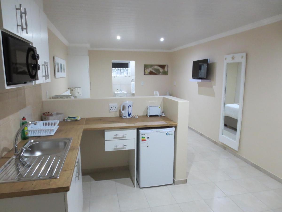 Masada Guest House B&B Langebaan Extérieur photo